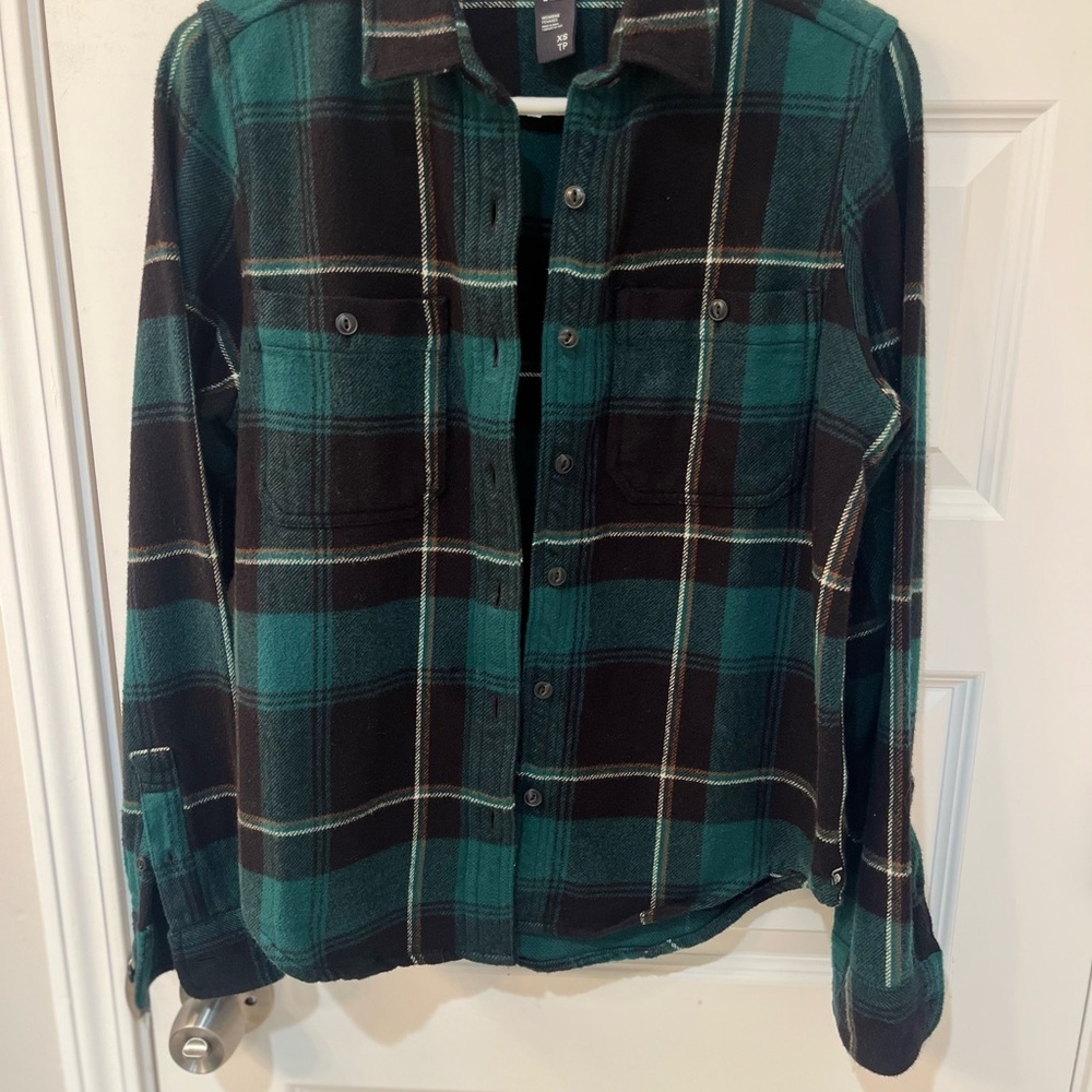 Womens Mountain Hardwear Teal and Black‎ Plaid Shirt Size XS 100% organic cotton